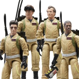 dc direct prop replica wave 3 batman arkham asylum 1:3 scale cowl