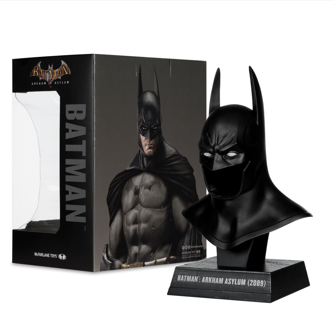 dc direct prop replica wave 3 batman arkham asylum 1:3 scale cowl dc direct prop replica wave 3 batman arkham asylum 1:3 scale cowl