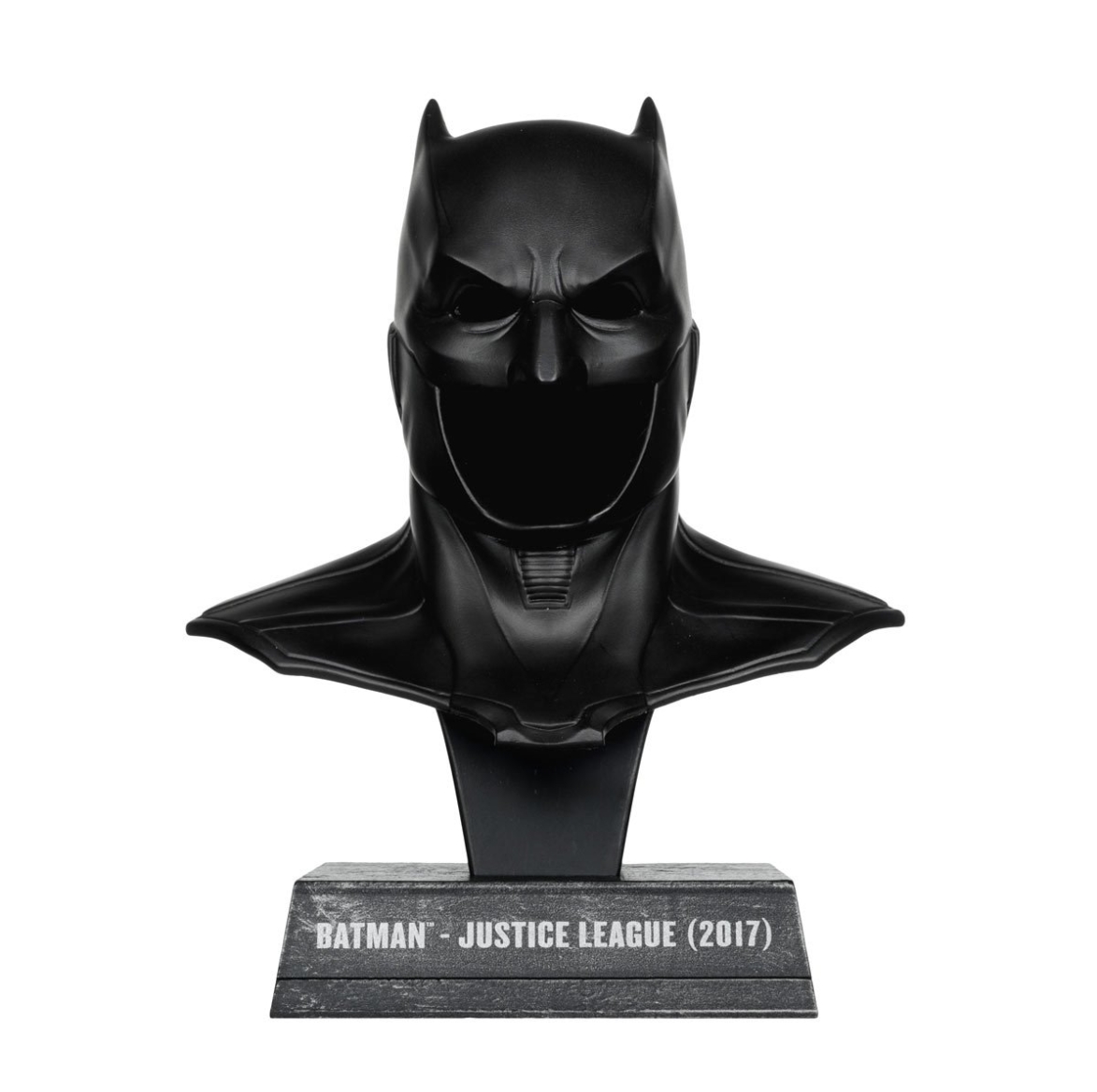 dc prop replica wave 3 batman dark knight returns 1:3 scale cowl dc prop replica wave 3 batman dark knight returns 1:3 scale cowl