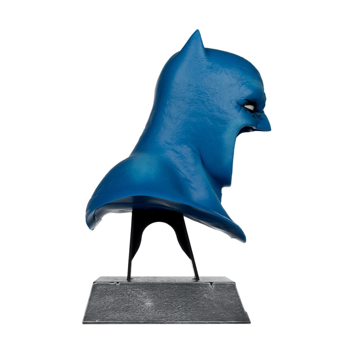 dc prop replica wave 3 batman dark knight returns 1:3 scale cowl dc prop replica wave 3 batman dark knight returns 1:3 scale cowl